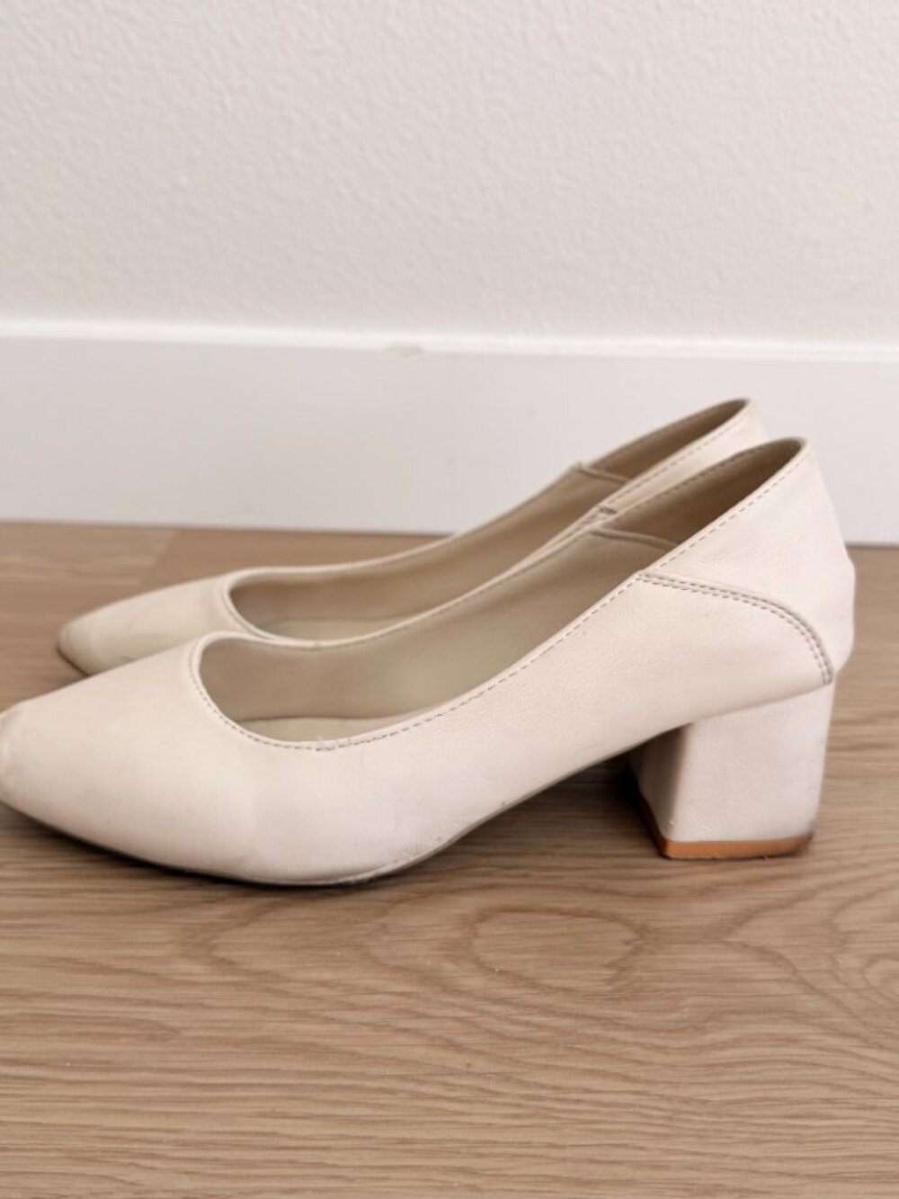 Cream Block Heel - Picture 3 of 5